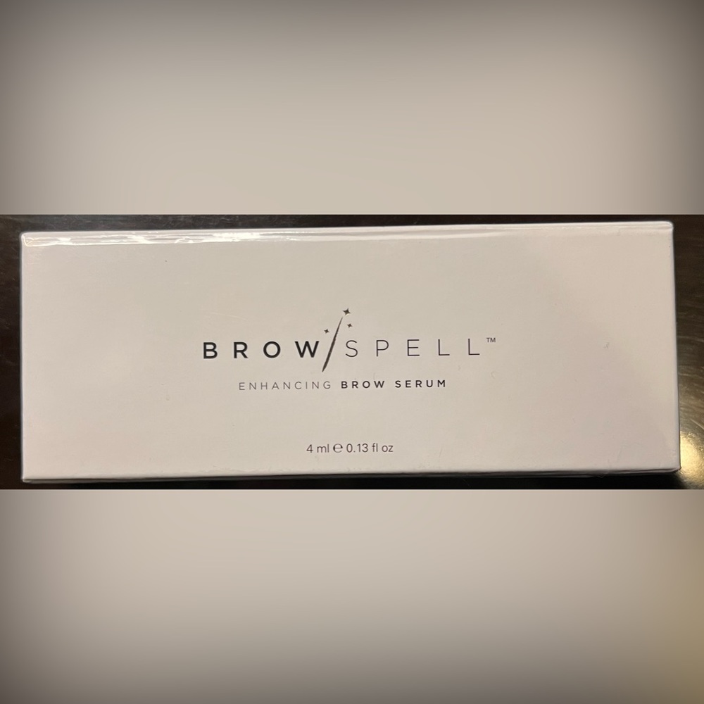 Brow spell / brow serum. It is sealed